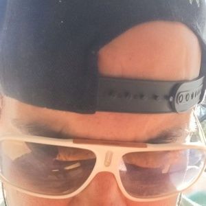 Meet your Posher, Edgar